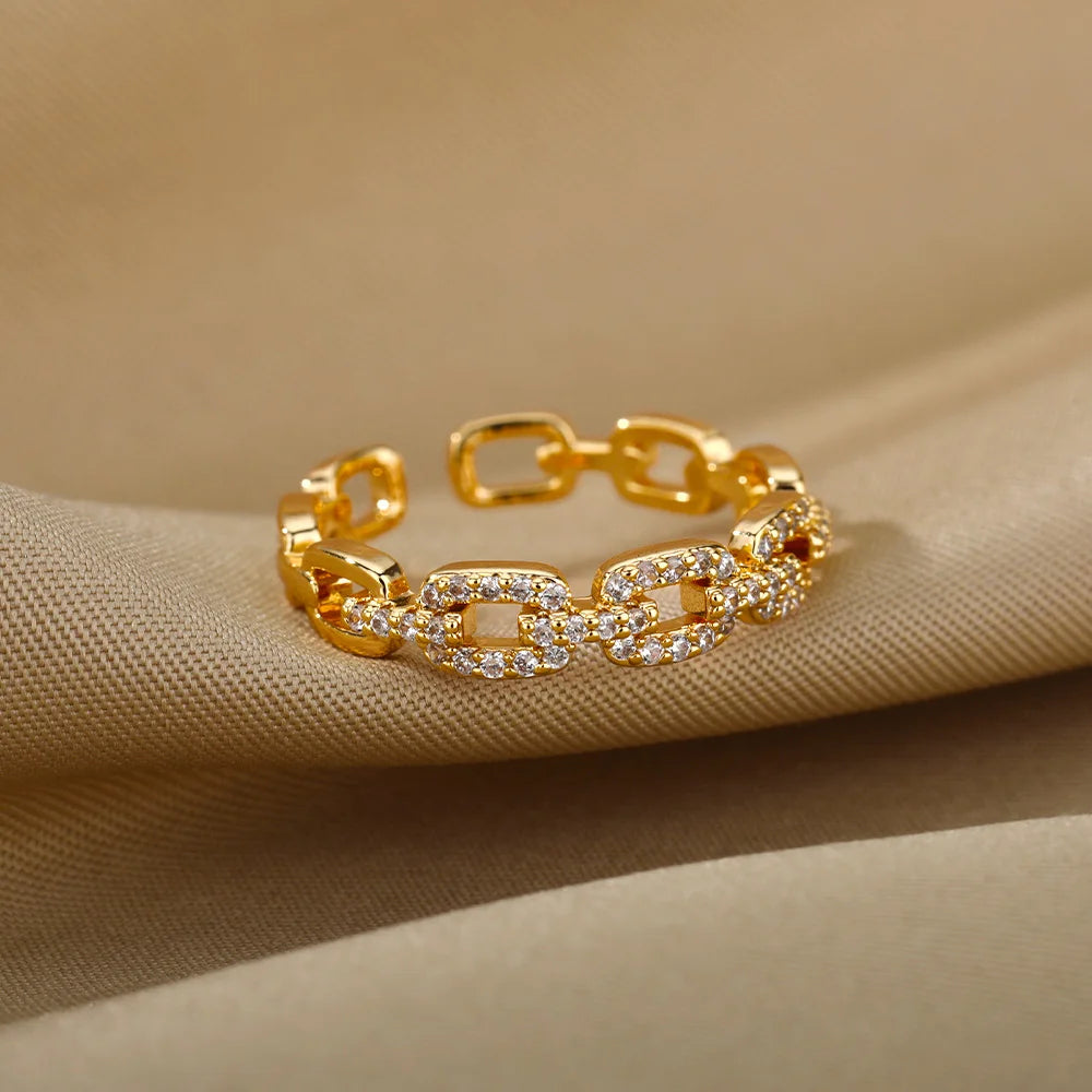 Classic Zircon Twist Chain Ring – Elegant Stainless Steel Couple’s Jewelry