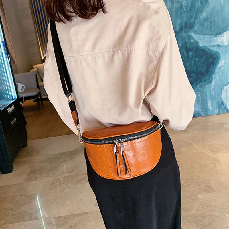 Luxury Designer Saddle Chest Bag – High-Quality Women’s Chain Crossbody & Hobo Purse