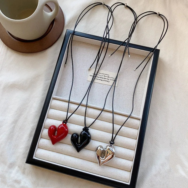 Heart Pendant Adjustable Sweater Necklace – Fashion Jewelry Accessory