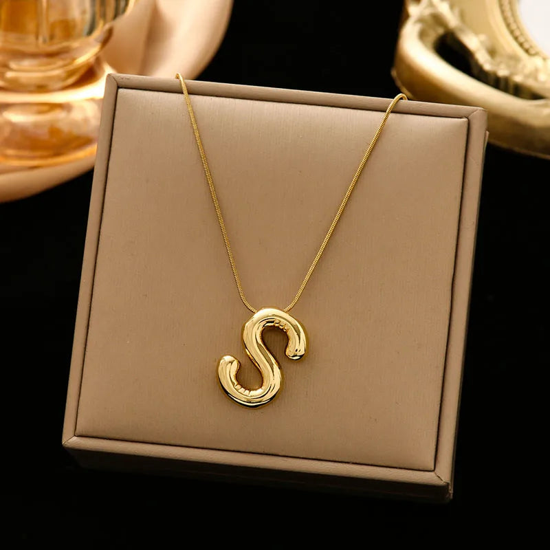 Gold Stainless Steel Letter Necklace – Chunky Alphabet Pendant Jewelry