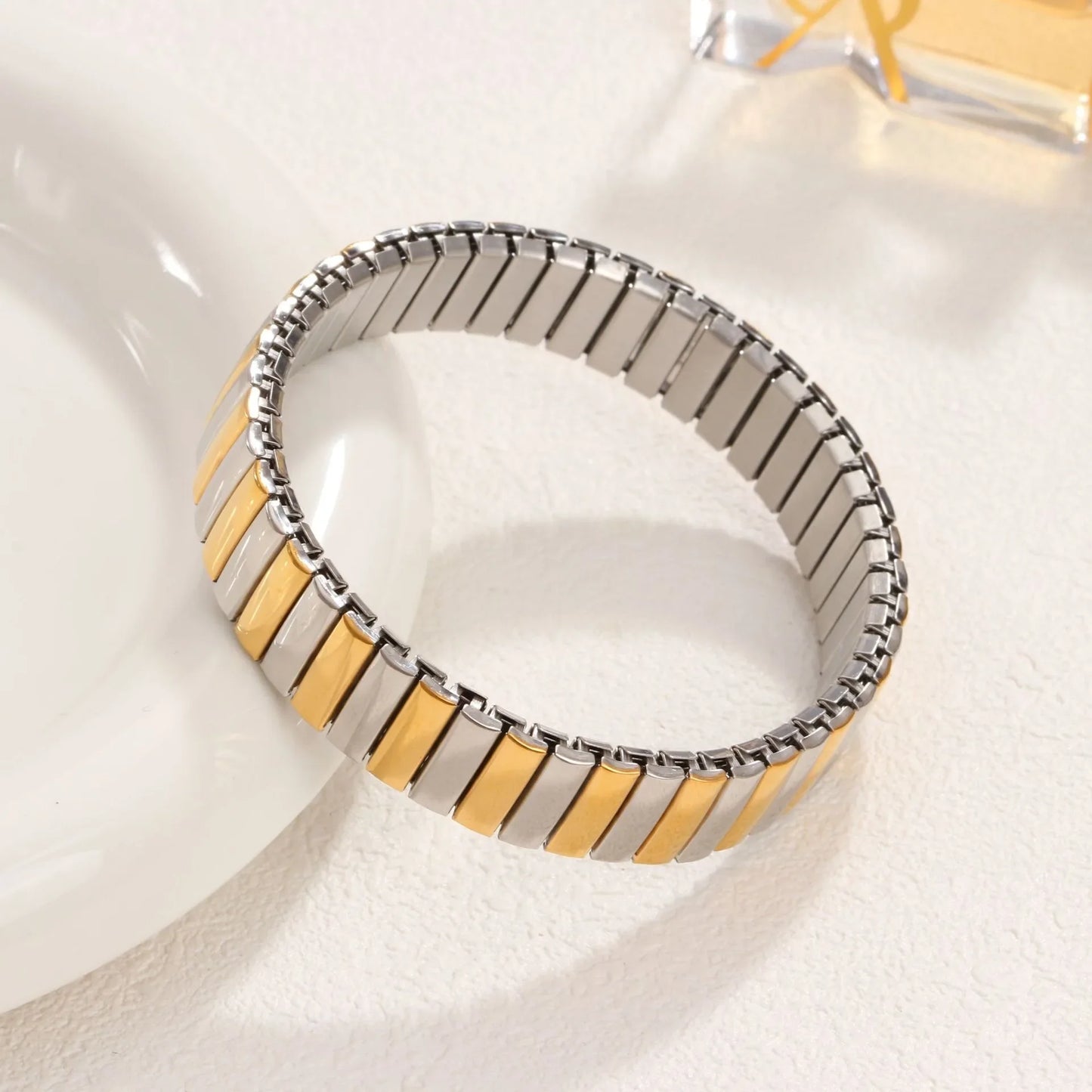 Loe Titanium Steel Gold Plated Heart Elastic Bracelet – Punk Hip Hop Jewelry for Women