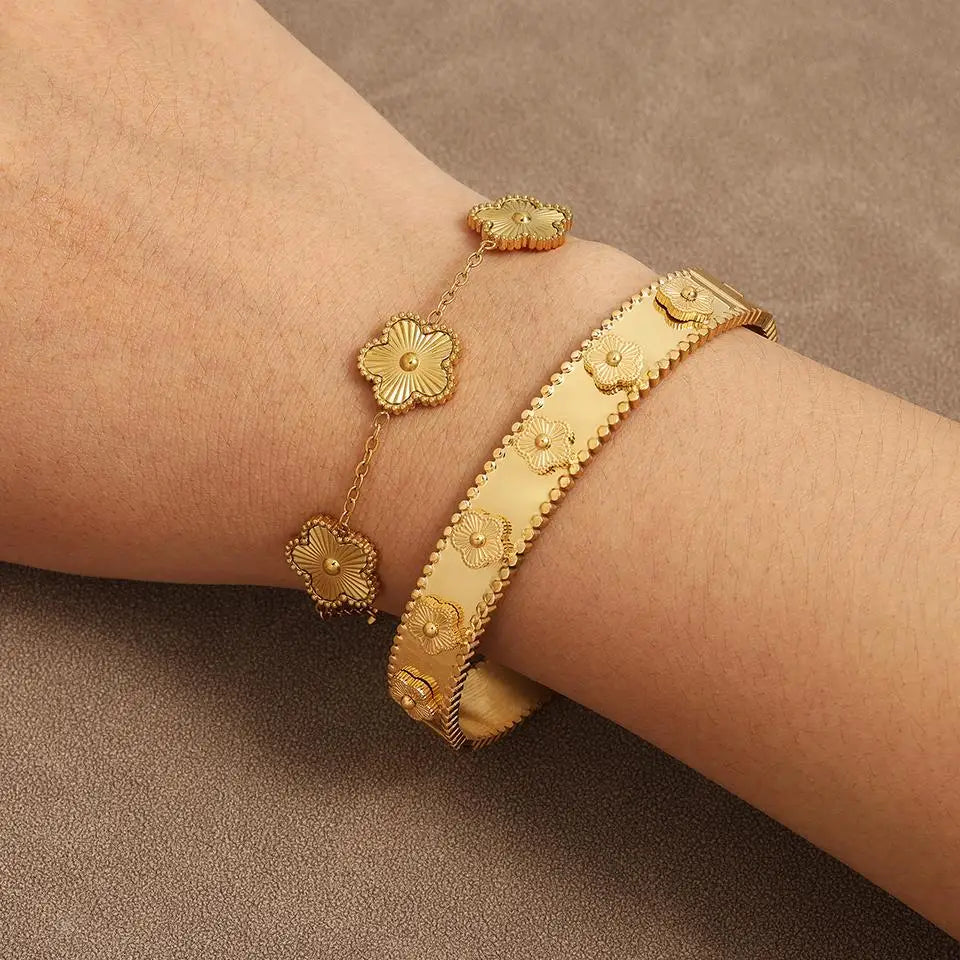 18K Gold-Plated Flower Bracelet – Plum Blossom Cuban Chain Women’s Jewelry