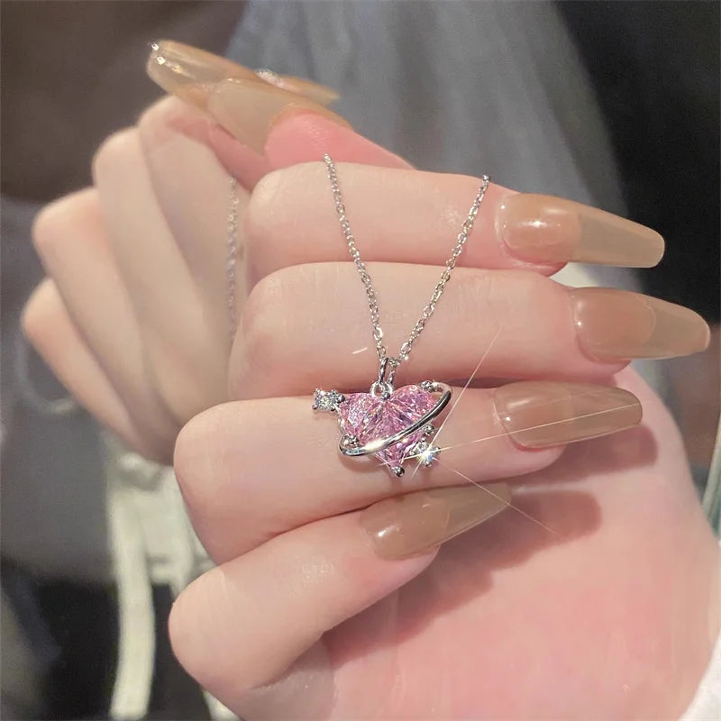 Y2K Pink Planet Heart Zircon Pendant Necklace – Aesthetic Clavicle Jewelry for Women