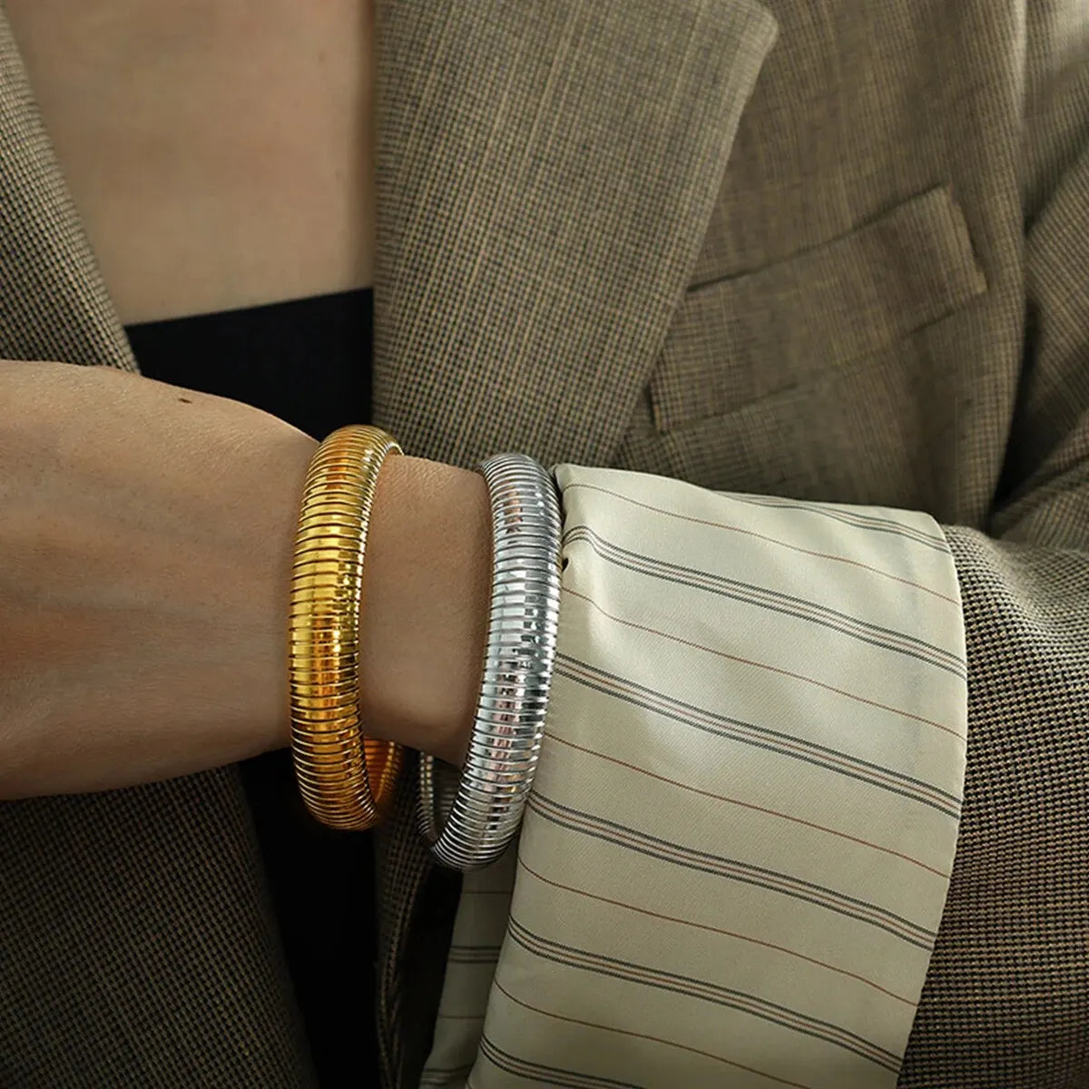 Waterproof 18K Gold Plated Stainless Steel Thick Bracelet – Unisex Jewelry