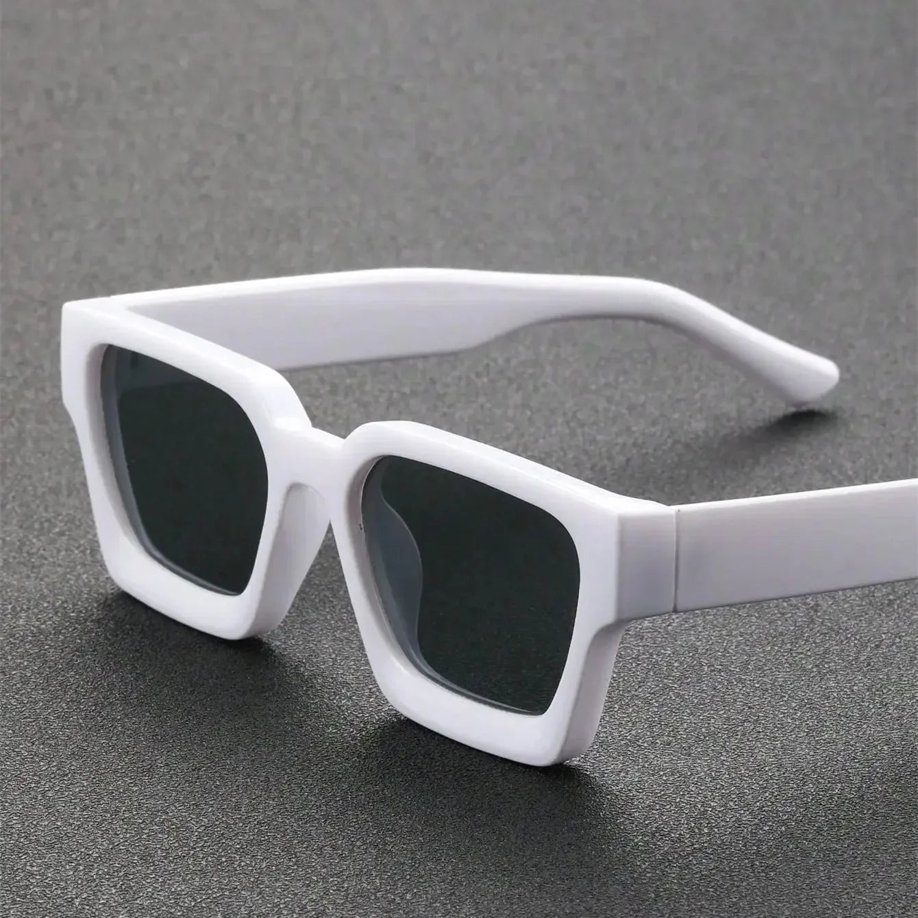 Retro Black Millionaire Shades – Luxury Designer Square Sunglasses for Men & Women 2025