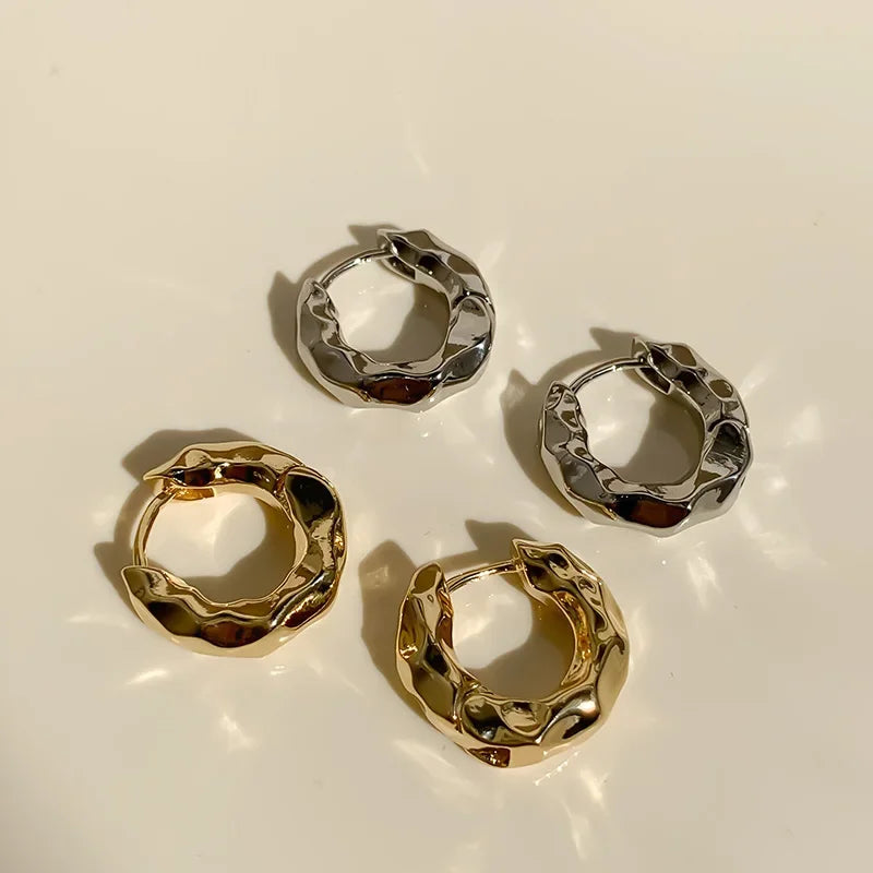 LATS Retro Geometric Hoop Earrings – Irregular Simple Circle Fashion Jewelry for Women