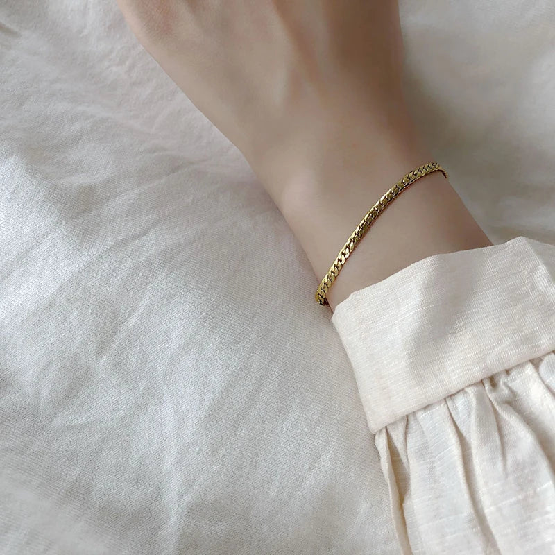Gold Stainless Steel Twist Cuban Chain Bracelet – Women’s Jewelry Gift
