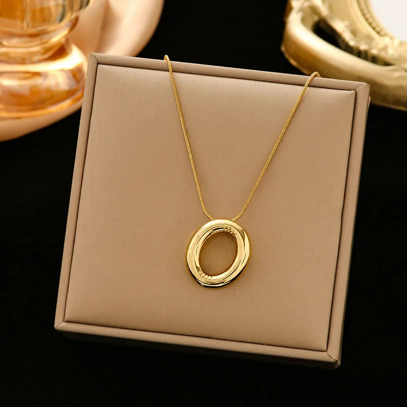 Gold Stainless Steel Letter Necklace – Chunky Alphabet Pendant Jewelry