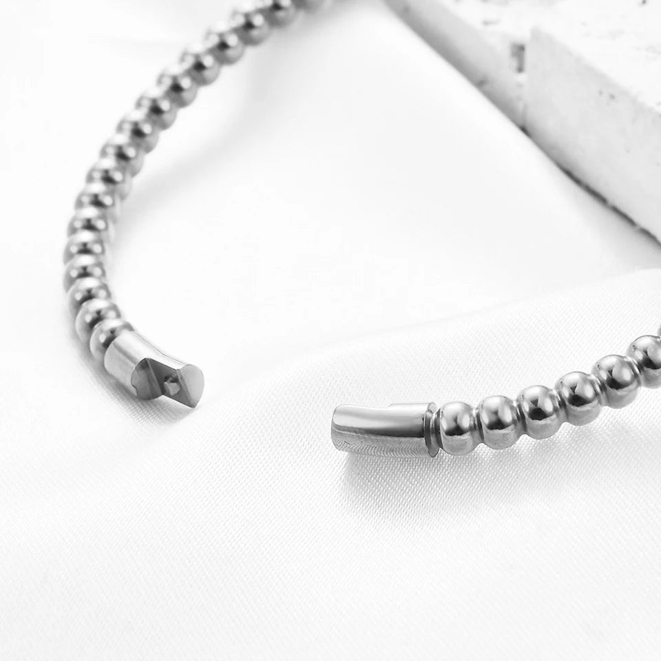 Stainless Steel Golden Bead Bracelet – Adjustable Women’s Fashion Jewelry