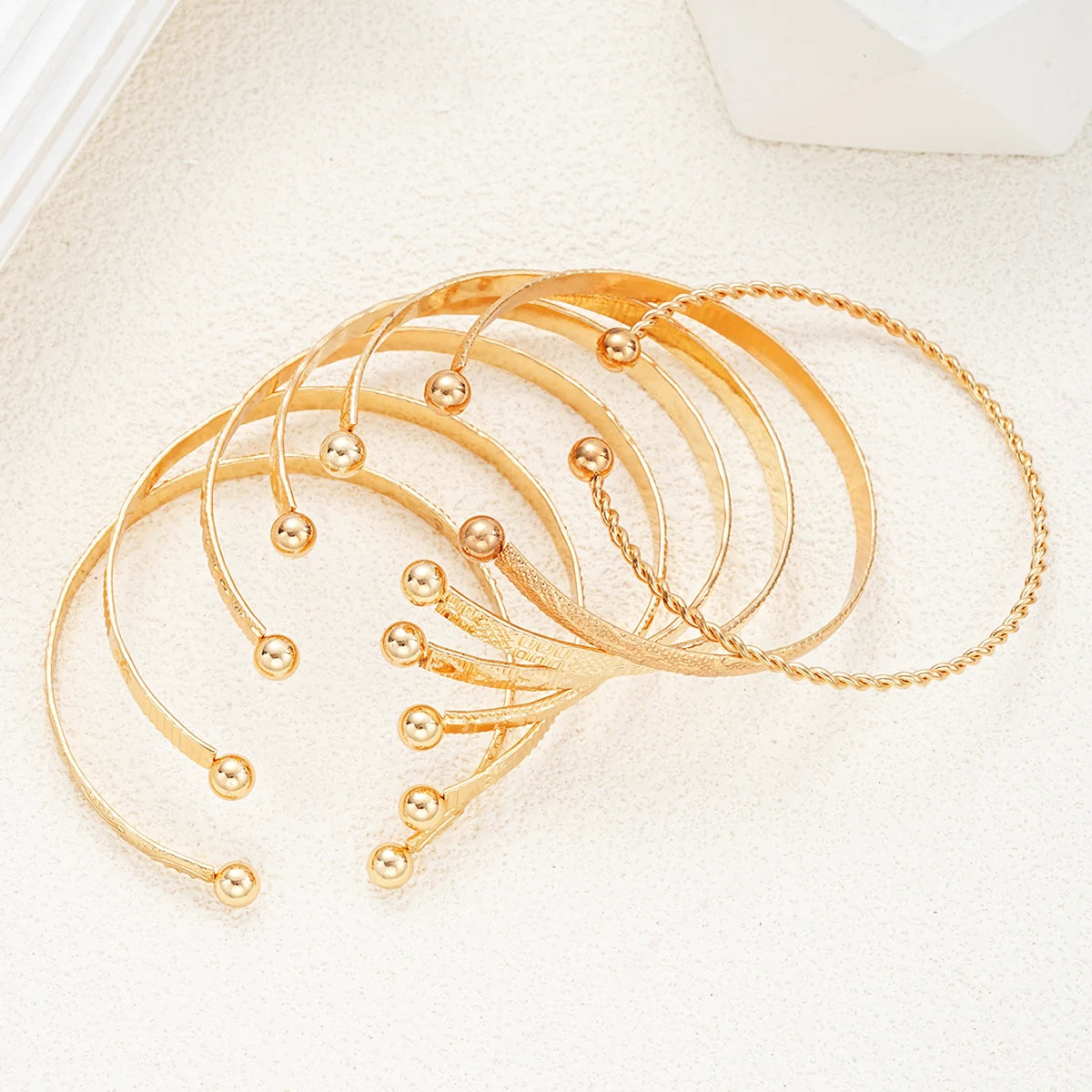 7Pcs Punk Gold Bracelets Set – Goth Heart & Metal Bangles for Women