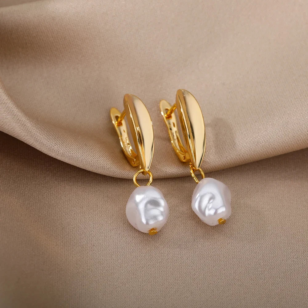 Gold Heart Zircon Hoop Earrings – Waterproof Stainless Steel Jewelry