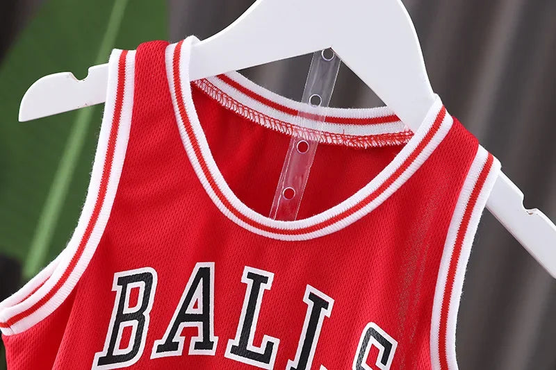 2025 Summer Baby Basketball Outfit – T-Shirt & Shorts Tracksuit for Boys & Girls (Ages 1-6)