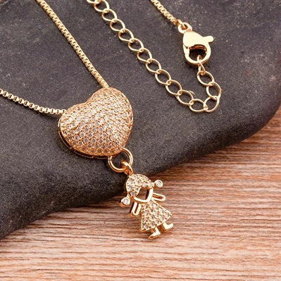 Nidin Romantic Heart Cubic Zirconia Pendant Necklace – Family Jewelry Gift for Mother