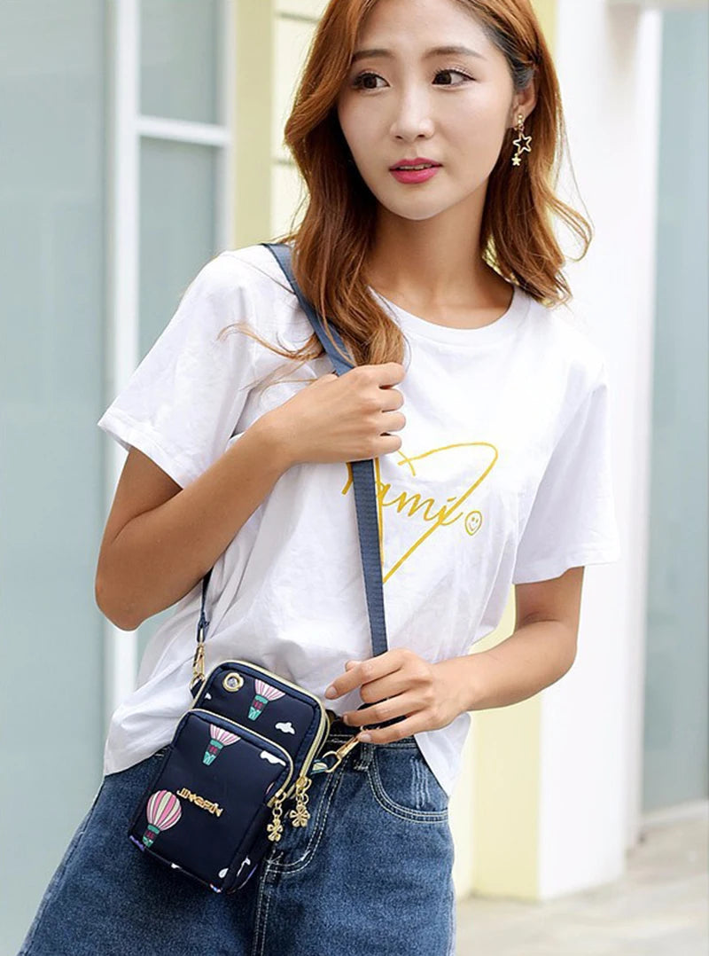 Waterproof Nylon Crossbody Bag – Small Messenger Shoulder Purse for Women
