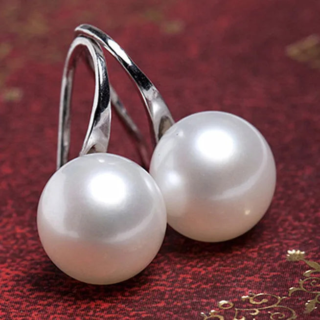 Pearl Crystal Stud Earrings – Elegant Women’s Fashion Jewelry