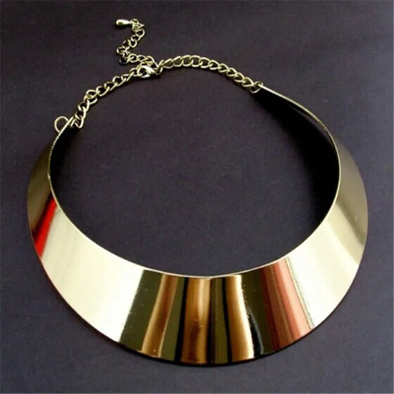 Gold Wide Collar Necklace – Minimalist European Street Style