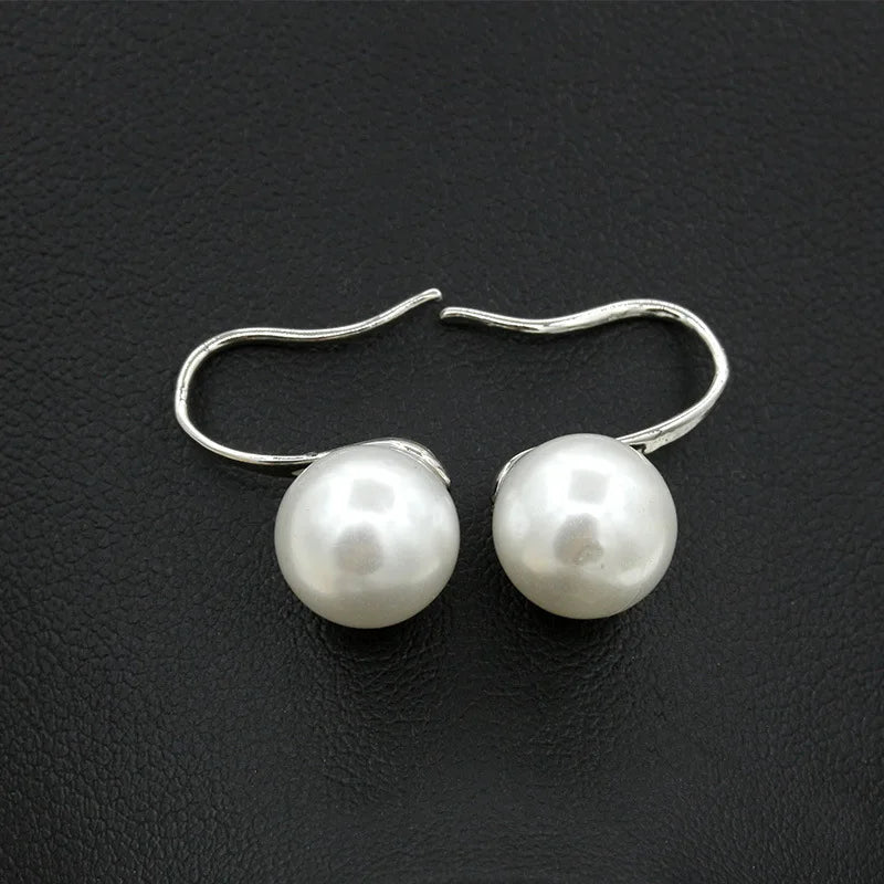 Pearl Crystal Stud Earrings – Elegant Women’s Fashion Jewelry