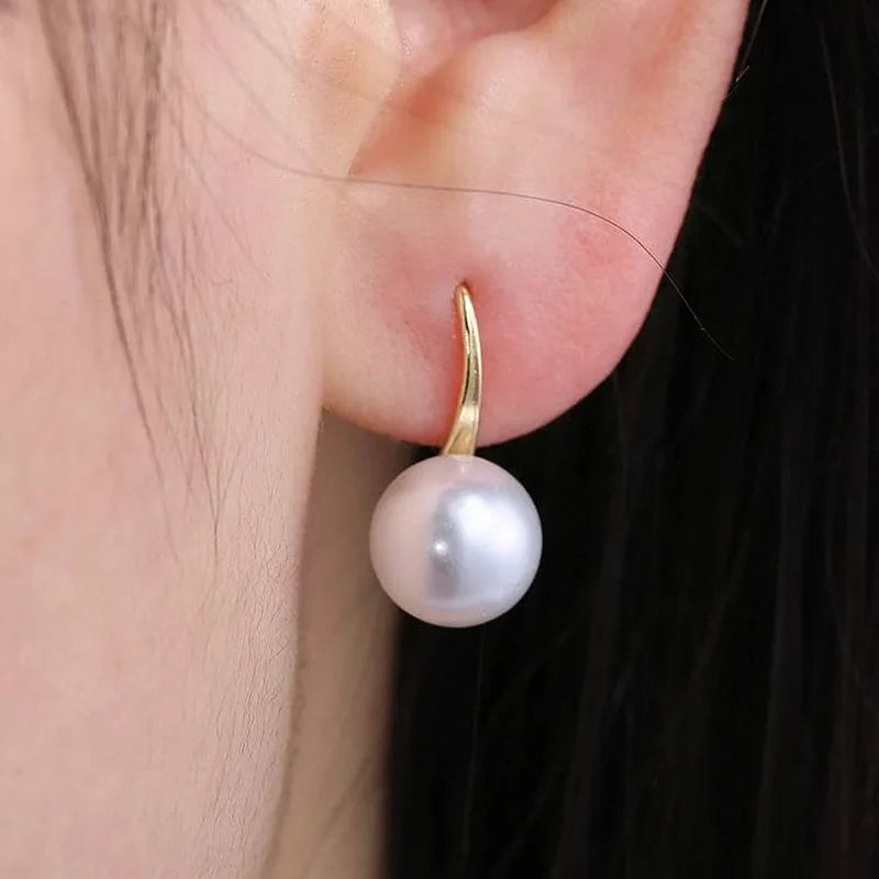 Pearl Crystal Stud Earrings – Elegant Women’s Fashion Jewelry