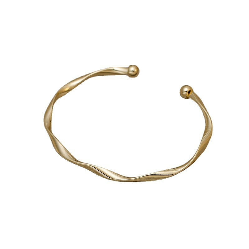 Personalized Retro Twisted Gold Bracelet – Unique Jewelry Gift for Women