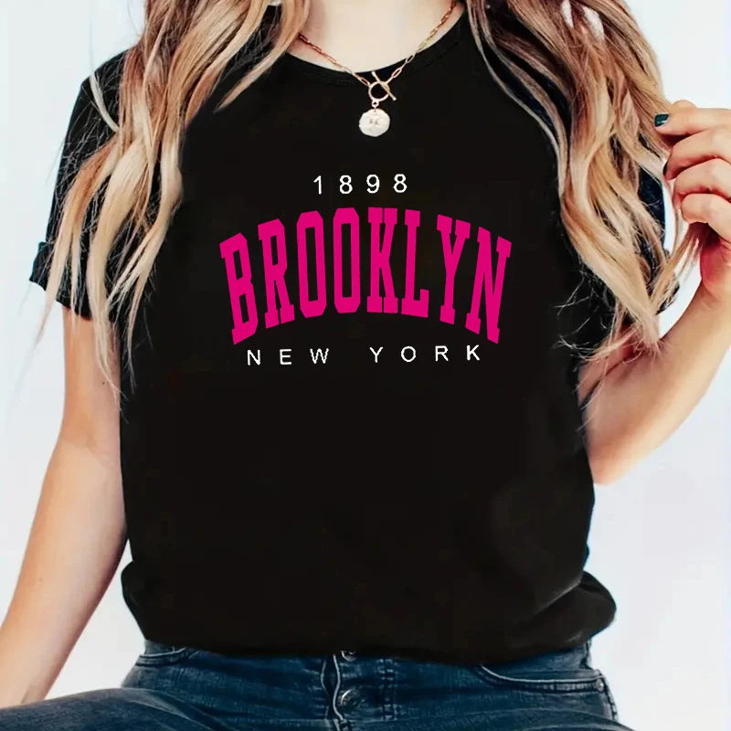 Brooklyn 1898 T-Shirt – Casual Y2K Streetwear for Women
