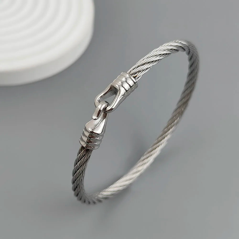 18K Gold-Plated Stainless Steel Horseshoe Bracelet – Waterproof Couple’s Jewelry