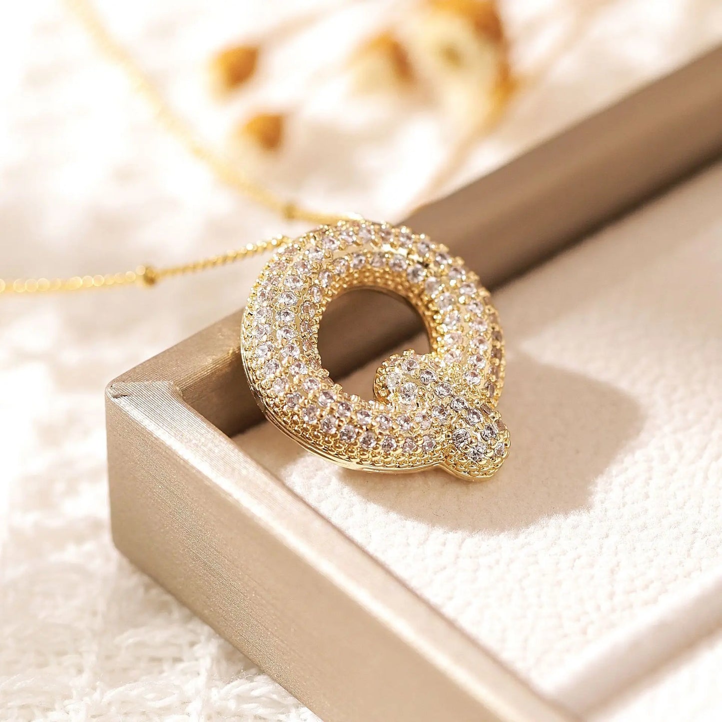 Gold A–Z Letter Necklace – Zircon Pendant Minimalist Chain