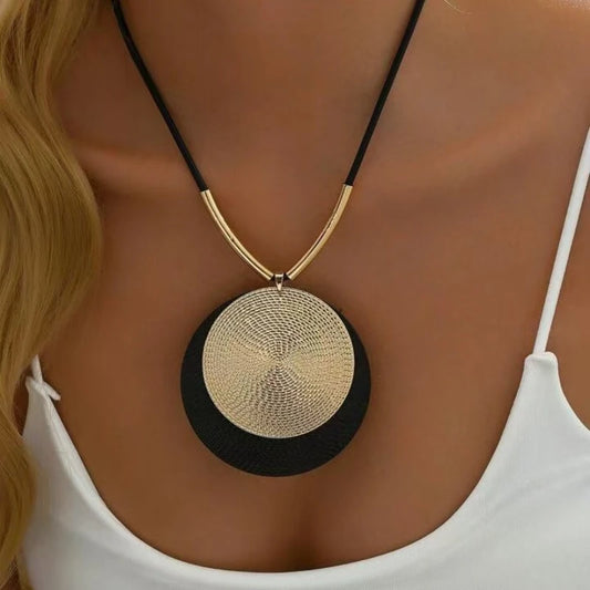 Creative Large Round Vintage Pendant Necklace – Personalized Punk Style Jewelry for Women