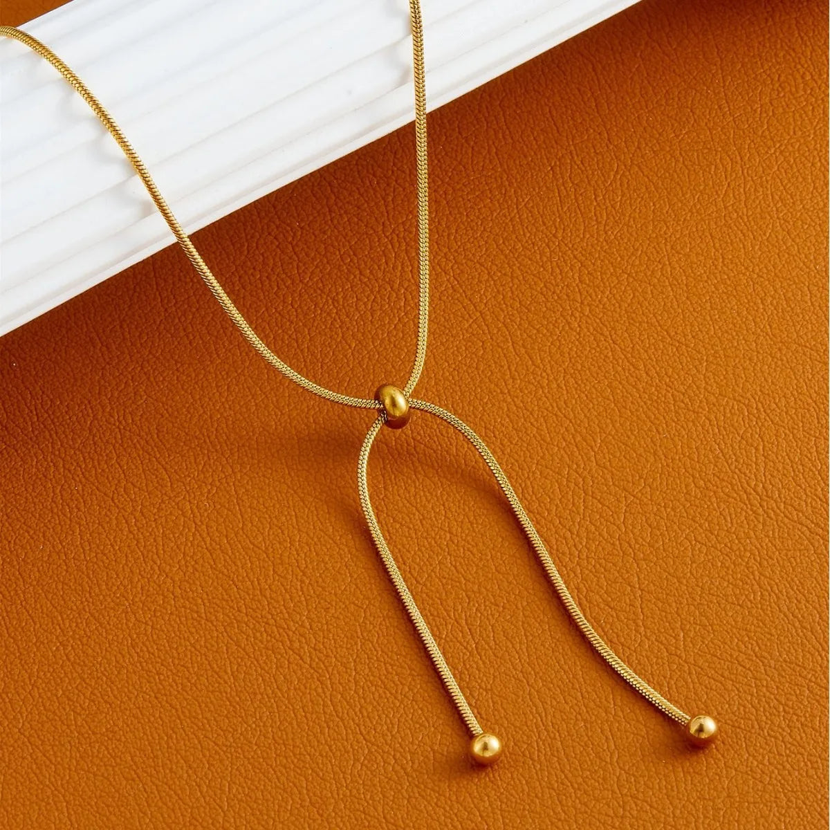 Gold Stainless Steel Adjustable Necklace – Retro Clavicle Chain for Women