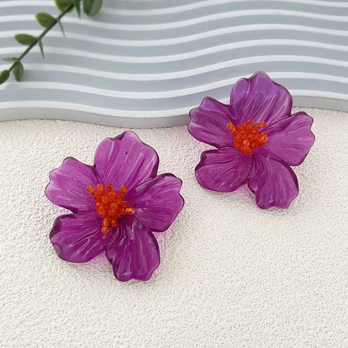 Colorful Resin Flower Earrings – Luxury Women’s Holiday Jewelry