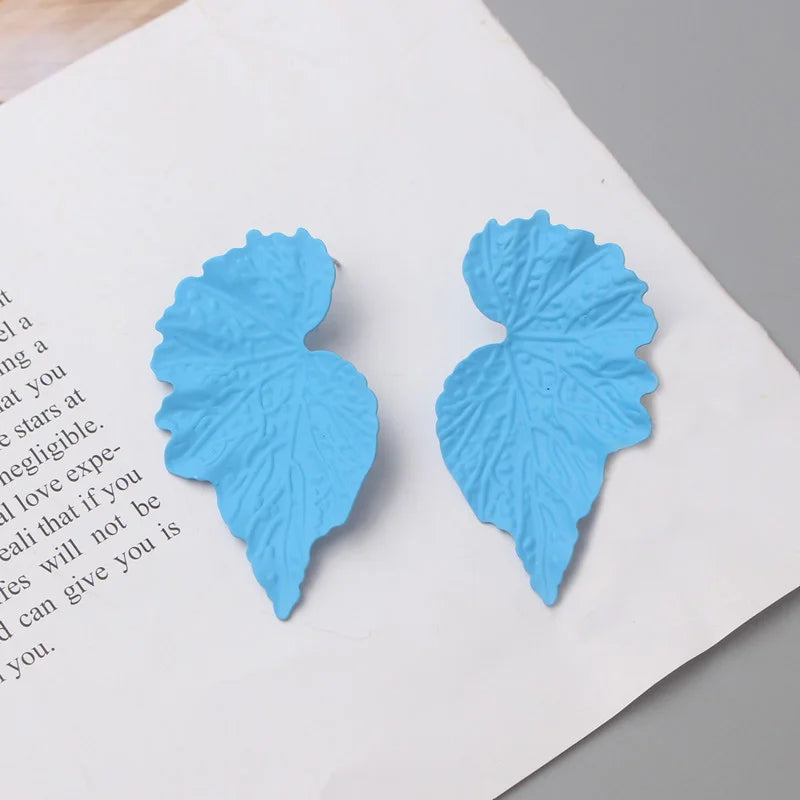 Colorful Metal Dangle Earrings – Flower & Heart Pendant Women’s Jewelry