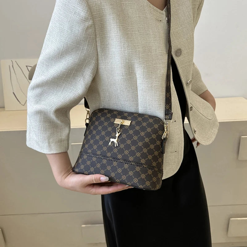PU Leather Shoulder Bag – Small Shell Crossbody with Deer Pendant for Women