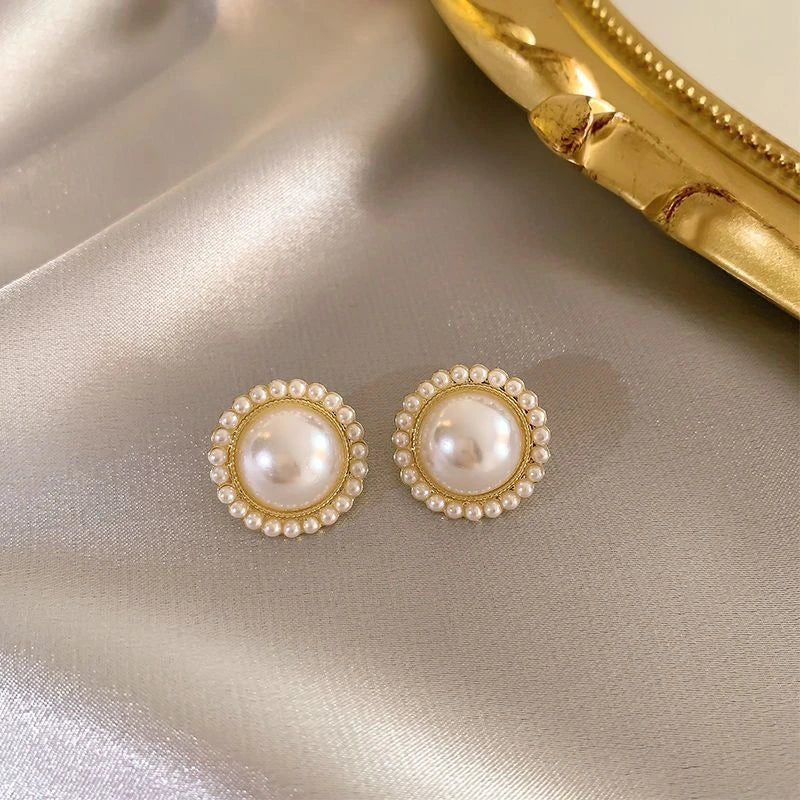Wine Red Pearl Flower Heart Stud Earrings – Vintage Women’s Geometric Jewelry