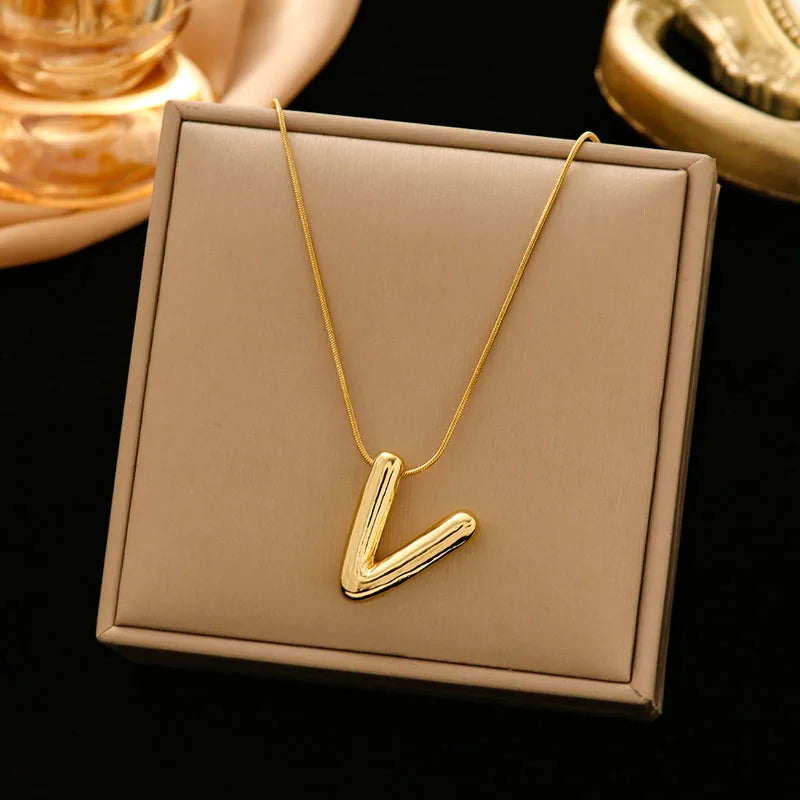 Gold Stainless Steel Letter Necklace – Chunky Alphabet Pendant Jewelry