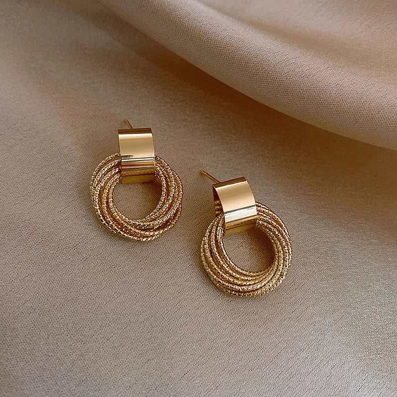 Vintage Metal Round Drop Earrings – Geometric Women’s Statement Jewelry