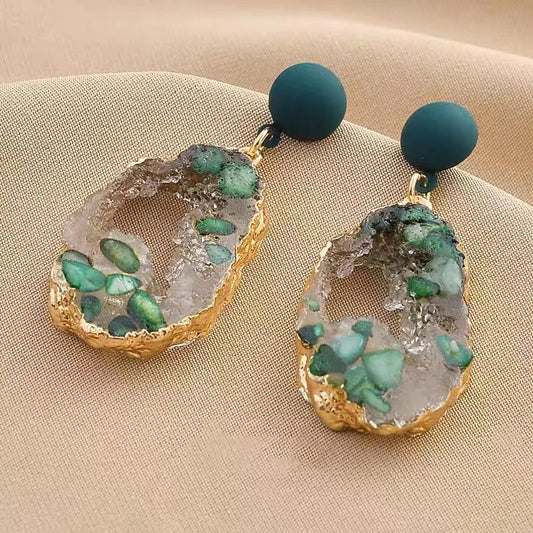 Vintage Emerald Irregular Drop Earrings – Luxury Women’s Designer Jewelry