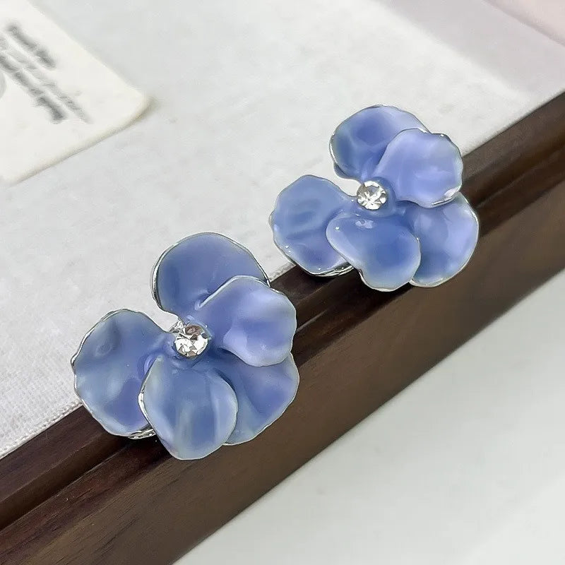 Black Enamel Flower Stud Earrings – Unique Multi-Layer Women’s Jewelry