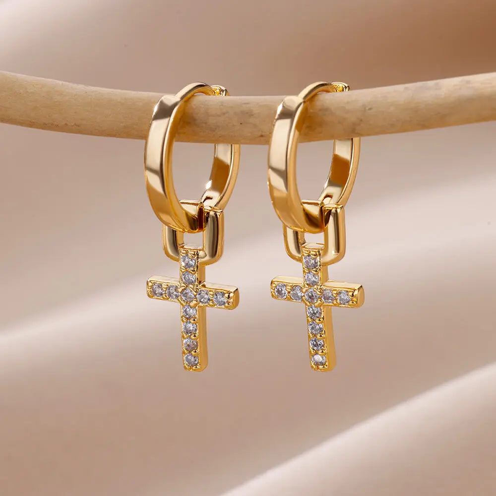 Gold Heart Zircon Hoop Earrings – Waterproof Stainless Steel Jewelry