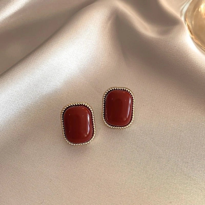 Wine Red Pearl Flower Heart Stud Earrings – Vintage Women’s Geometric Jewelry