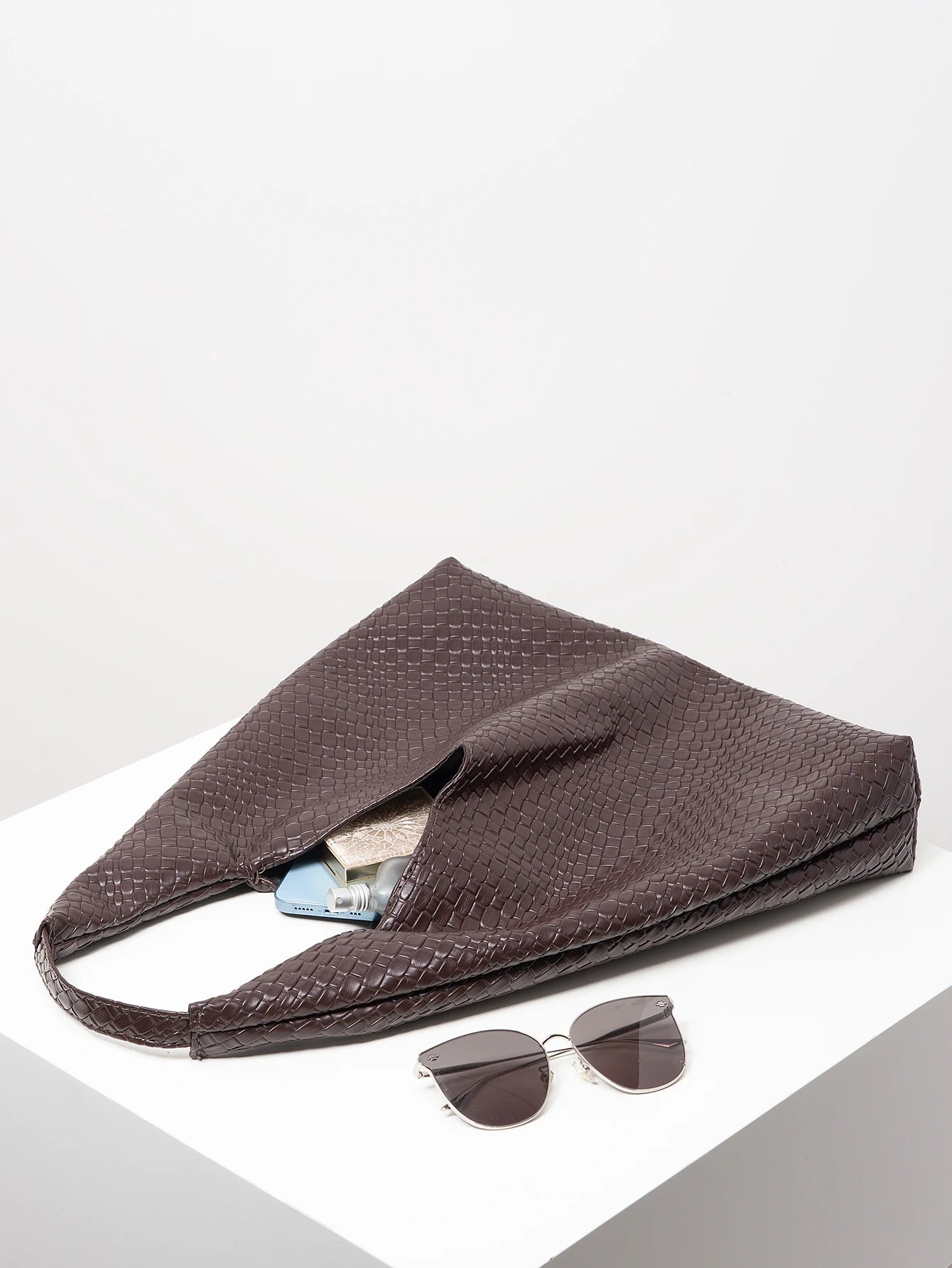 Simple Retro Shoulder Bag – Minimalist Hobo Tote for Women, Elegant Work & Grocery Bag