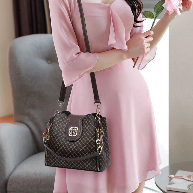 Luxury Check Print Bucket Bag – Large Capacity Shoulder & Crossbody Handbag for Women