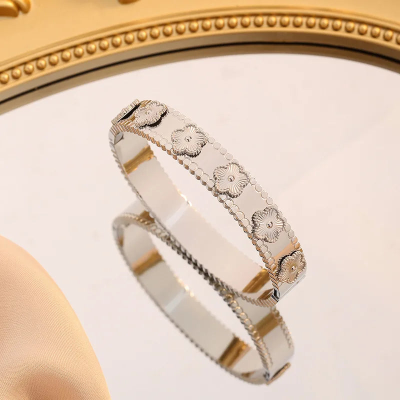 18K Gold-Plated Flower Bracelet – Plum Blossom Cuban Chain Women’s Jewelry