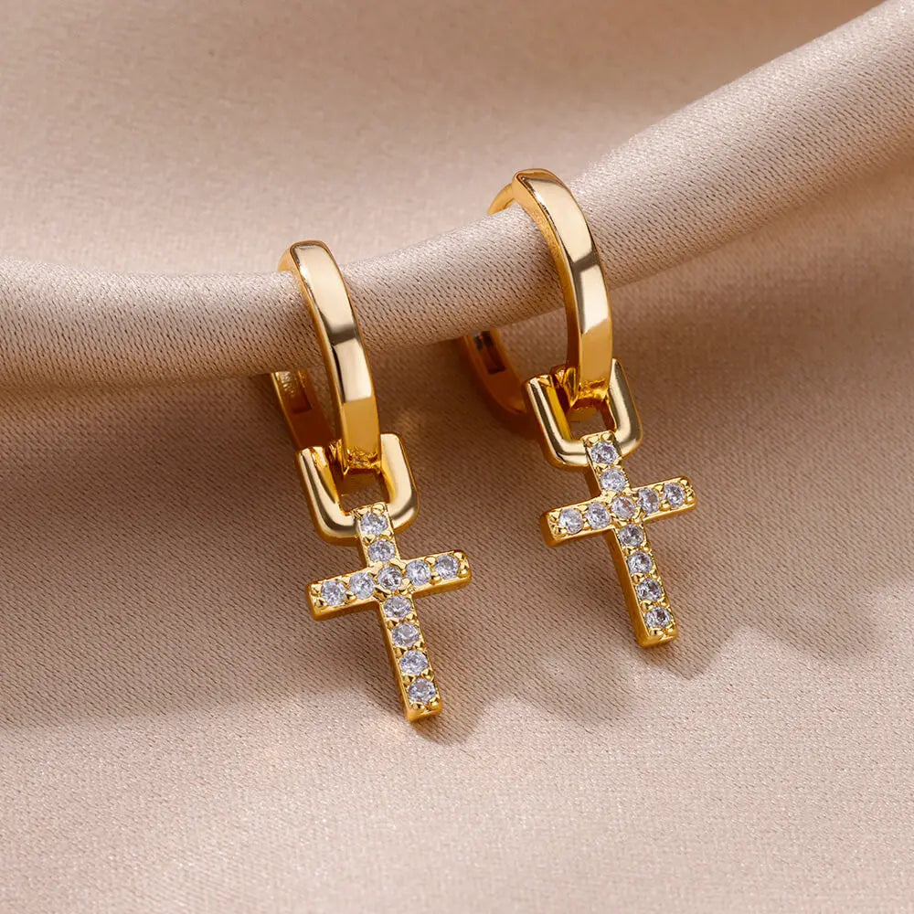 Gold Heart Zircon Hoop Earrings – Waterproof Stainless Steel Jewelry