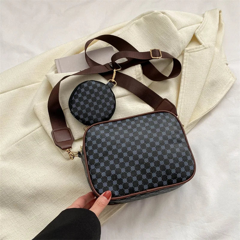 Vintage Pattern Shell Crossbody Bag – Small Luxury Designer Shoulder Purse for Women