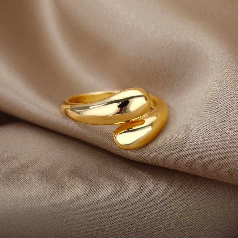 2025 Trendy Gold Stainless Steel Rings for Women – Wedding & Couple Jewelry