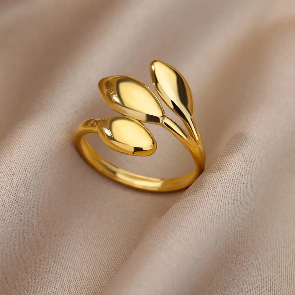 2025 Trendy Gold Stainless Steel Rings for Women – Wedding & Couple Jewelry