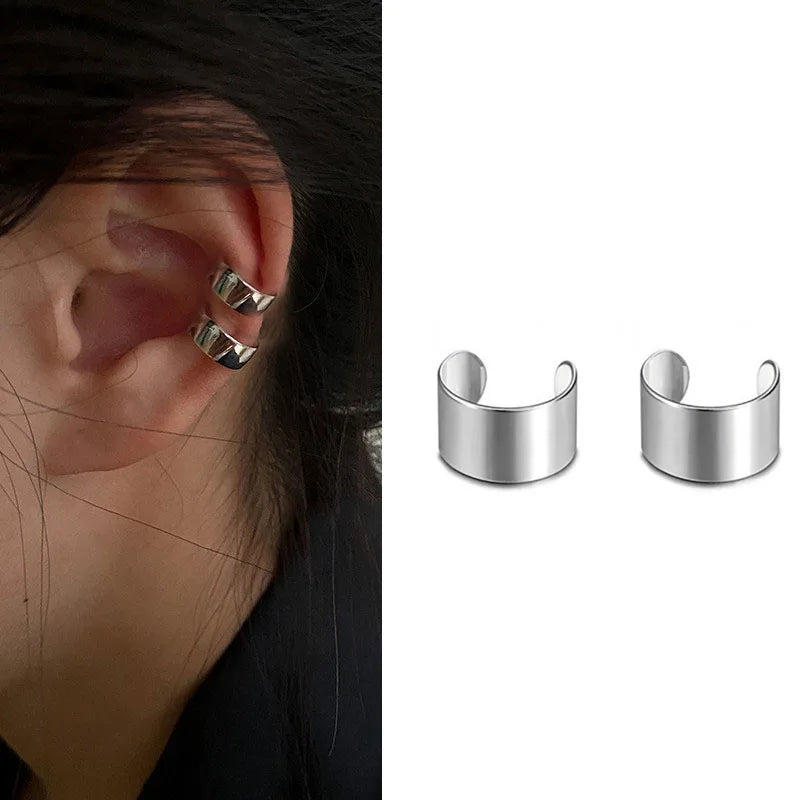 White & Brown Resin Flower Hoop Earrings – Trendy Women’s Statement Jewelry