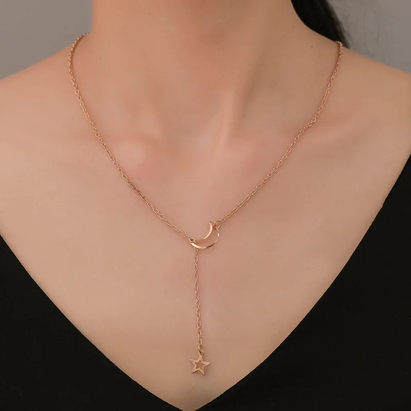 Simple Gold Moon & Star Pendant Choker – Women’s Party Charm Necklace