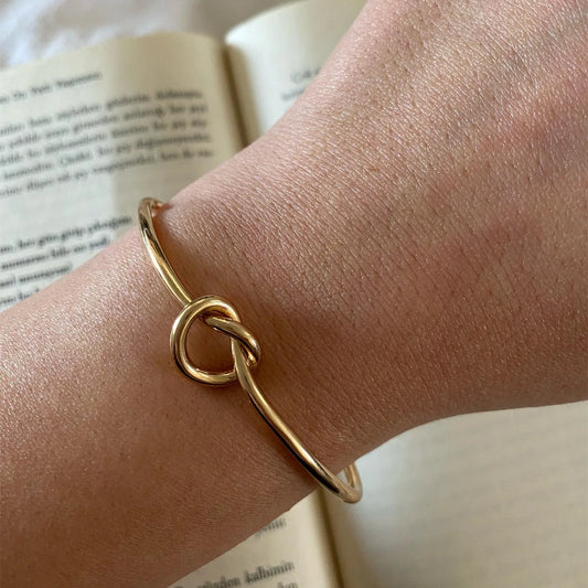 Trendy Open Twist Cuff Bangles – Golden & Silver Circle Charm Bracelets for Women