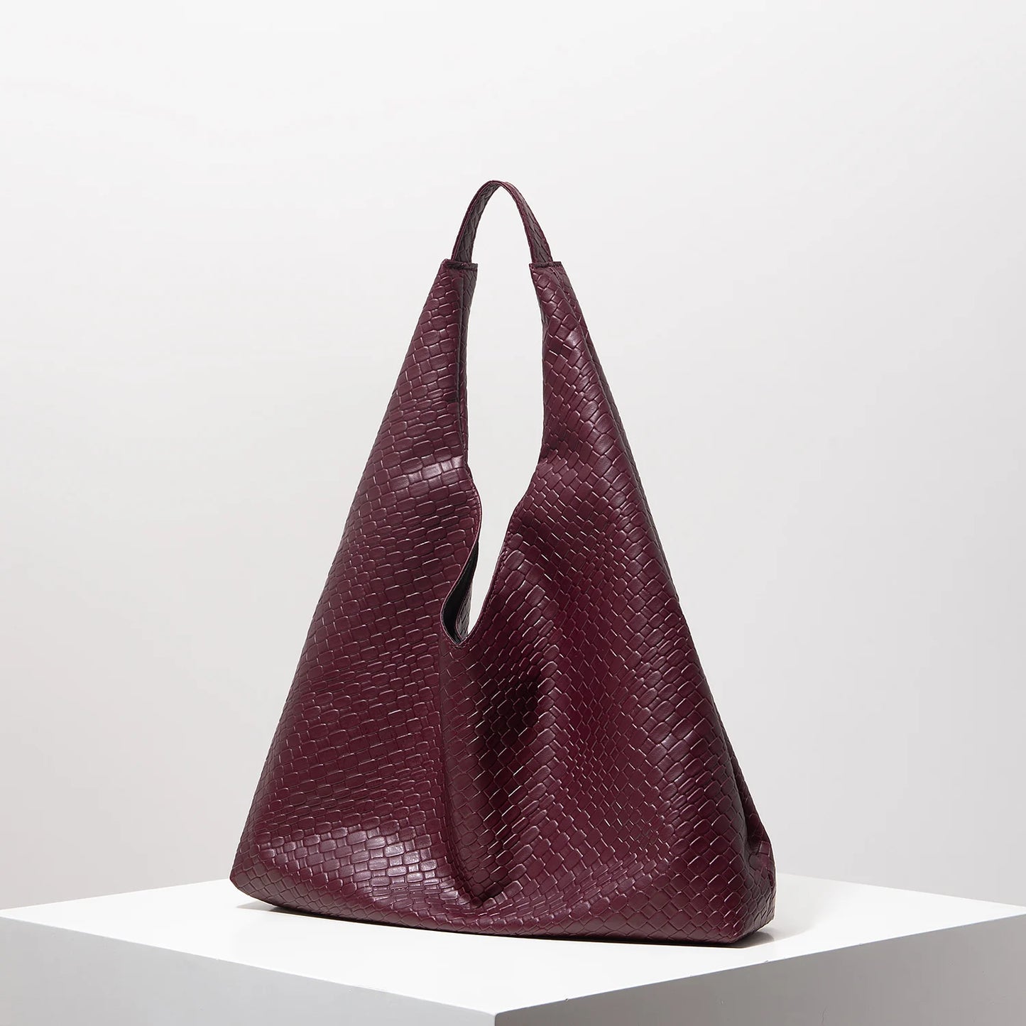 Simple Retro Shoulder Bag – Minimalist Hobo Tote for Women, Elegant Work & Grocery Bag