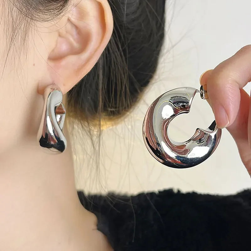 LATS Retro Geometric Hoop Earrings – Irregular Simple Circle Fashion Jewelry for Women